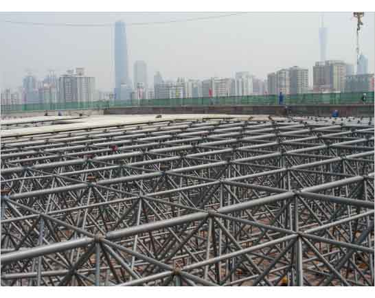 阆中新建铁路干线广州调度网架工程